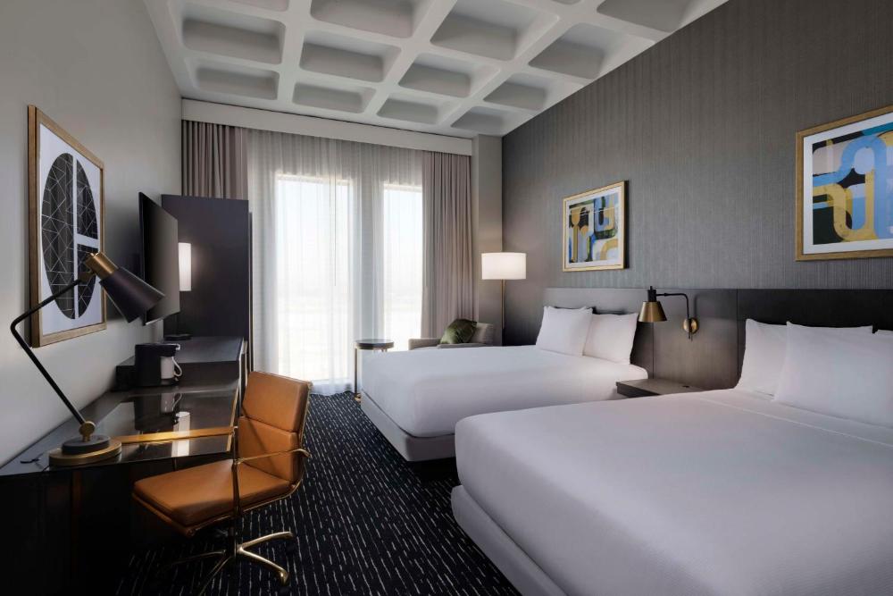 Queen Room with Two Queen Beds - High Floor interior